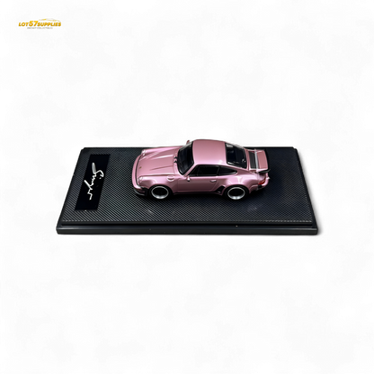 Pink Porsche 930 Singer diecast model in 1:64 scale, HobbyFans Porsche collectible with detailed exterior and vibrant color.