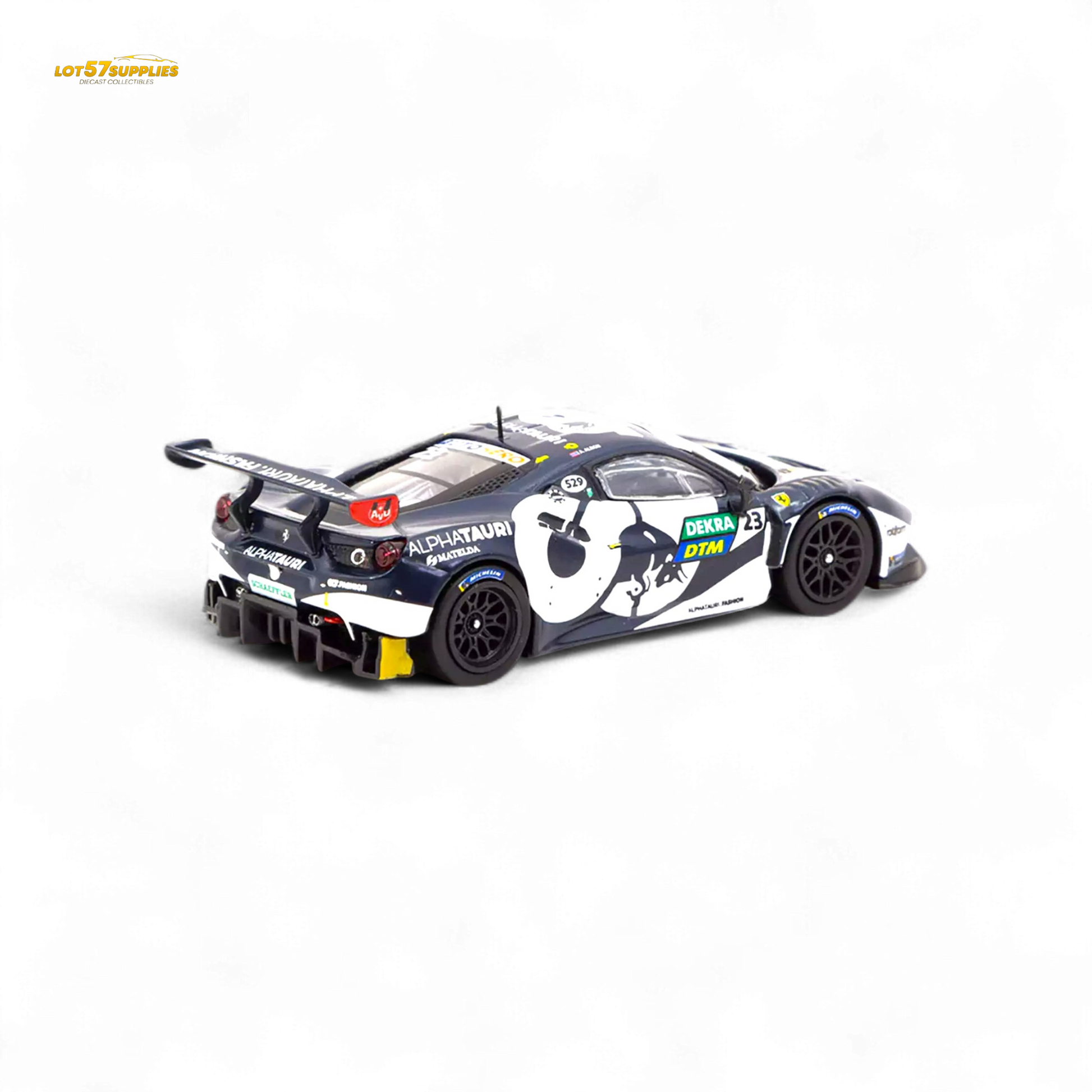 Tarmac Works Ferrari 488 GT3 DTM Alex Albon 1:64 - Evergreen Kings
