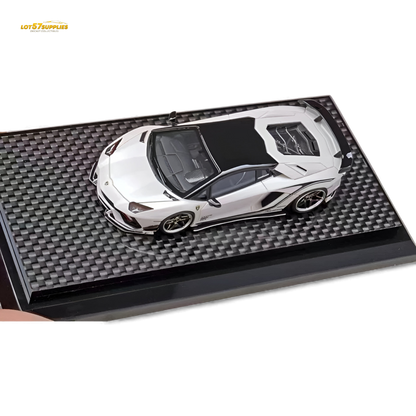 White YM Model Lamborghini Aventador S Rowen 1:64 scale diecast car, detailed miniature Lamborghini collectible.
