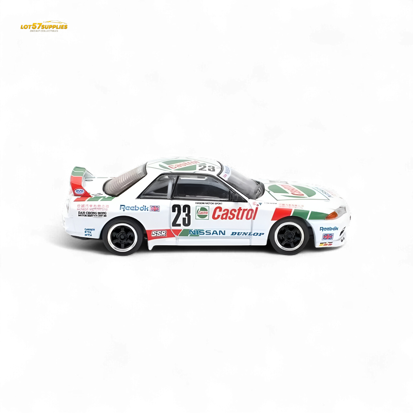 White Nissan Poprace GT-R R32 Macau Guia Race 1990 winner diecast model, detailed 1:64 scale car.