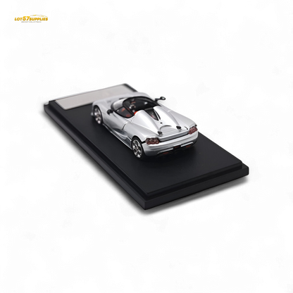 Rhino Model CC850 Silver 1:64 - Evergreen Kings