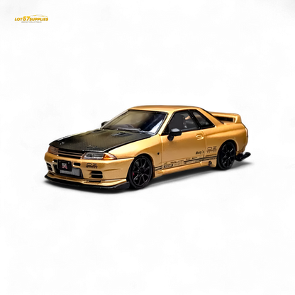 Gold Focal Horizon Nissan Skyline GT-R R32 Top Secret diecast model, 1:64 scale, detailed miniature car with realistic features.